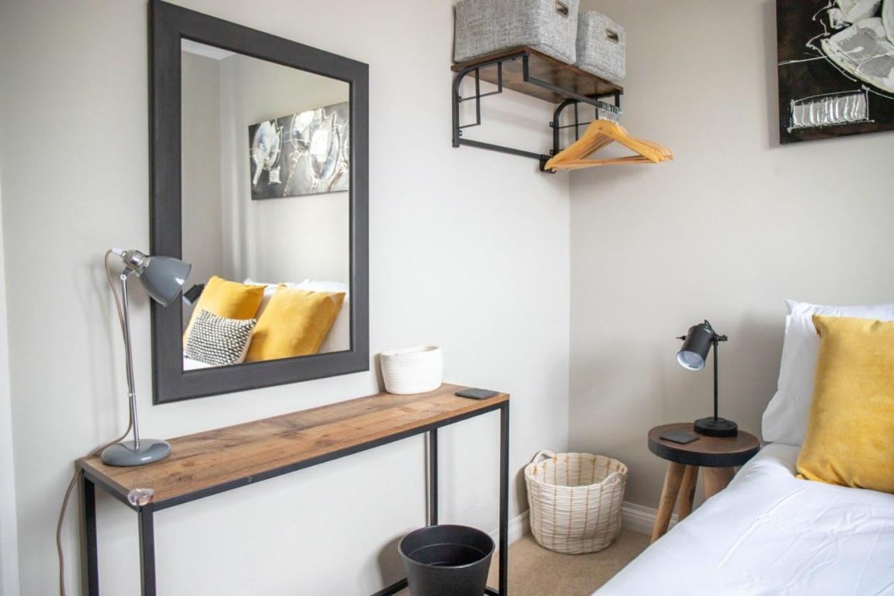 Guestready - Homely Leeds City Apartment Sleep 4 Meanwood エクステリア 写真