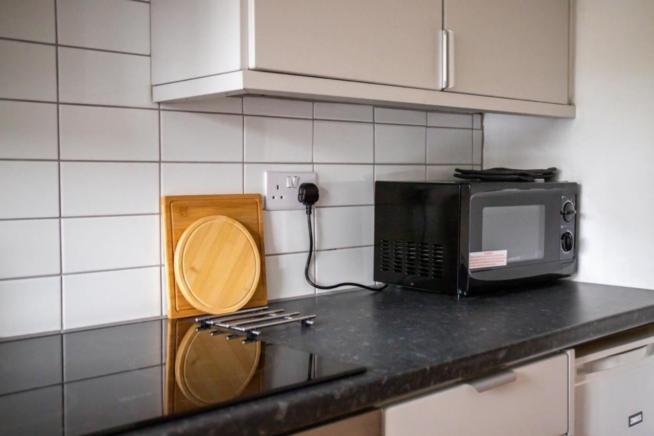 Guestready - Homely Leeds City Apartment Sleep 4 Meanwood エクステリア 写真