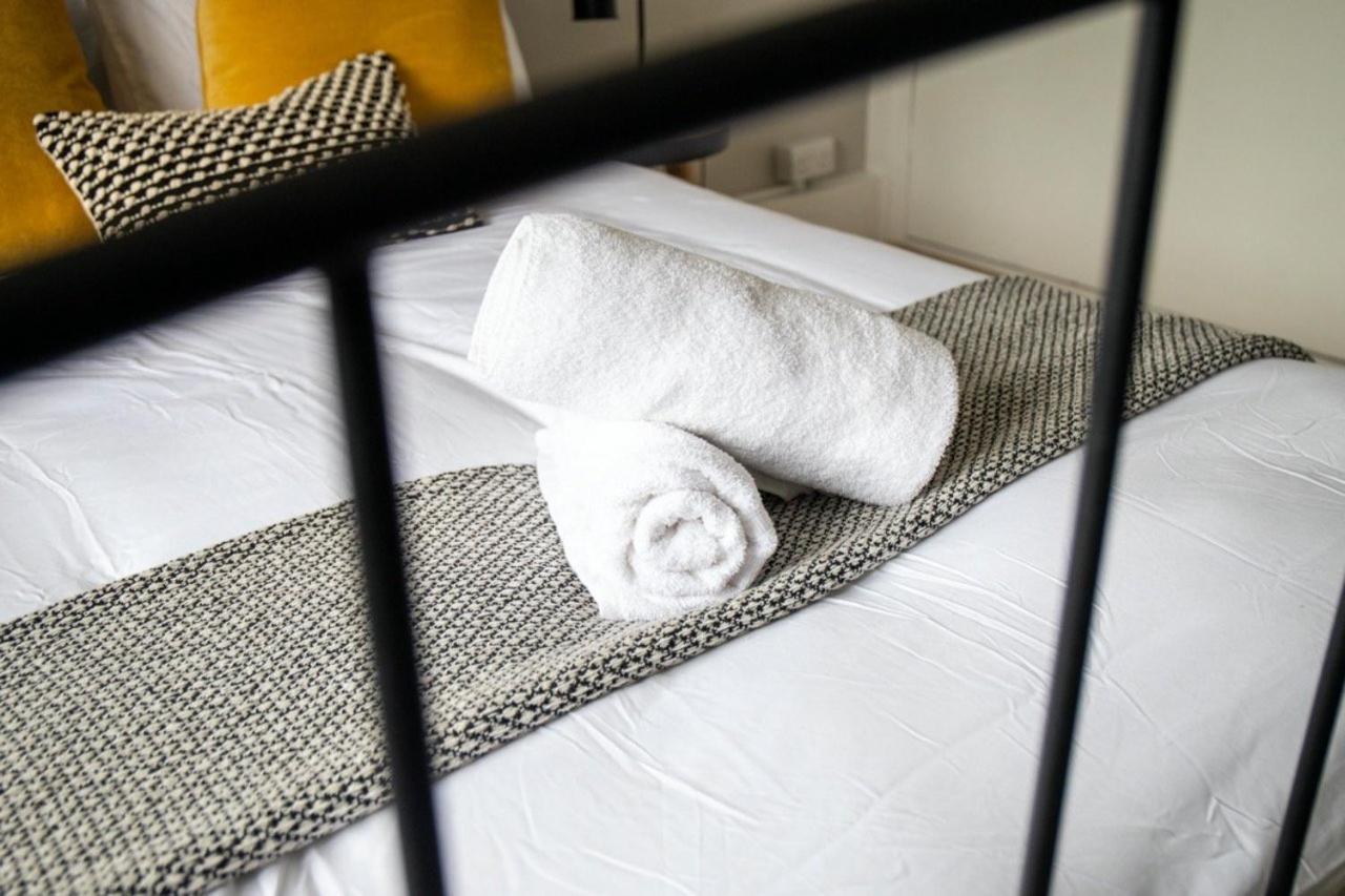 Guestready - Homely Leeds City Apartment Sleep 4 Meanwood エクステリア 写真